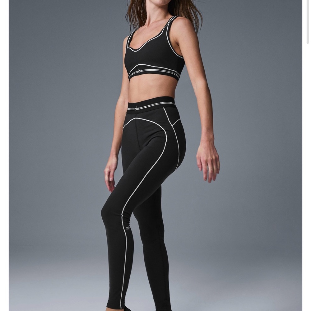 ALO Yoga Airbrush high-waist heart throb leggings ONLY